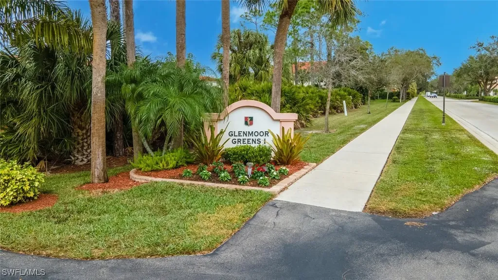 1100 Eastham Way Naples FL 34104
