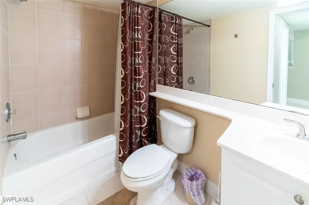 1100 Eastham Way Naples FL 34104