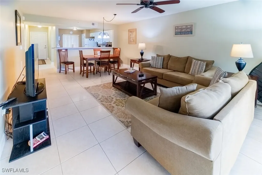 1100 Eastham Way Naples FL 34104