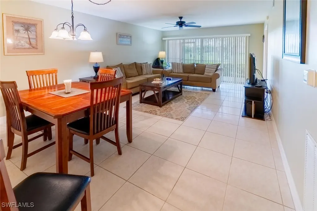 1100 Eastham Way Naples FL 34104