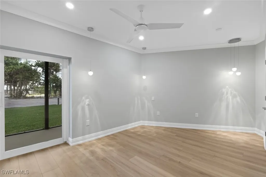 3399 Gulf Shore Boulevard N Naples FL 34103