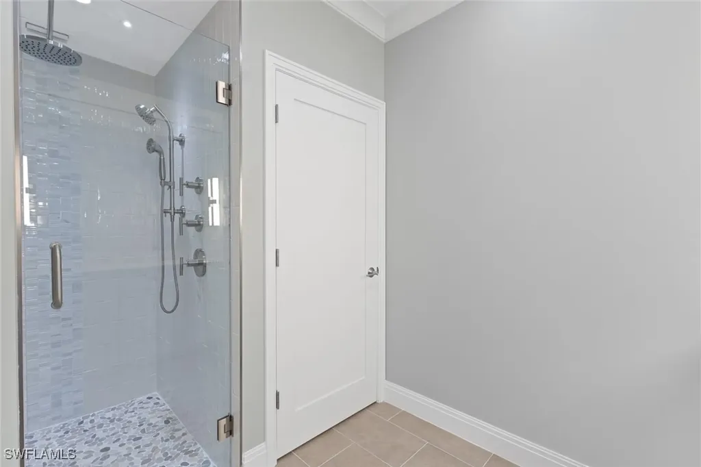 3399 Gulf Shore Boulevard N Naples FL 34103