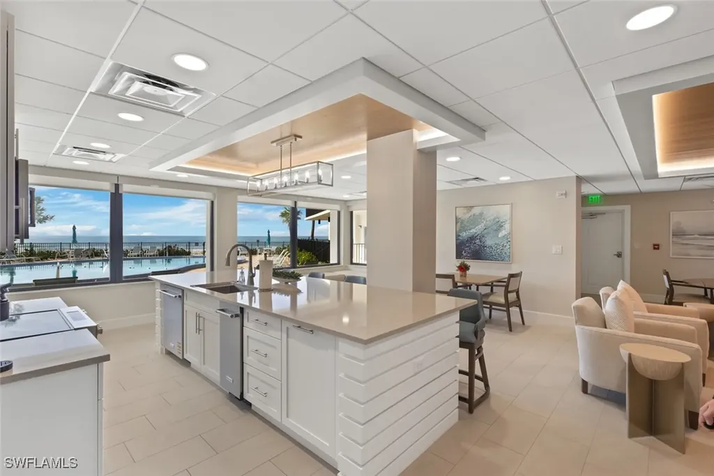 3399 Gulf Shore Boulevard N Naples FL 34103