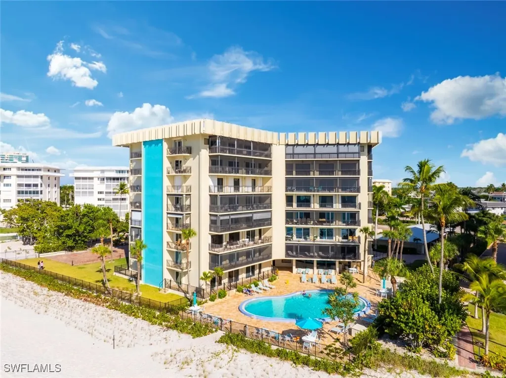 3399 Gulf Shore Boulevard N Naples FL 34103