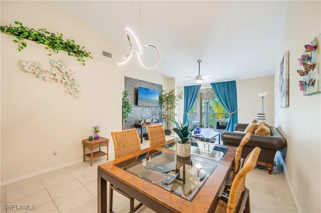 6625 Huntington Lakes Circle Naples FL 34119