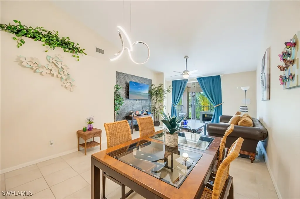 6625 Huntington Lakes Circle Naples FL 34119