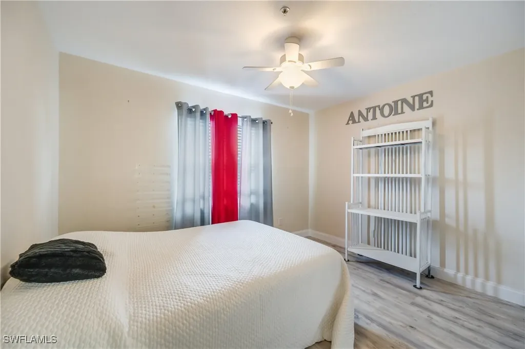 6625 Huntington Lakes Circle Naples FL 34119