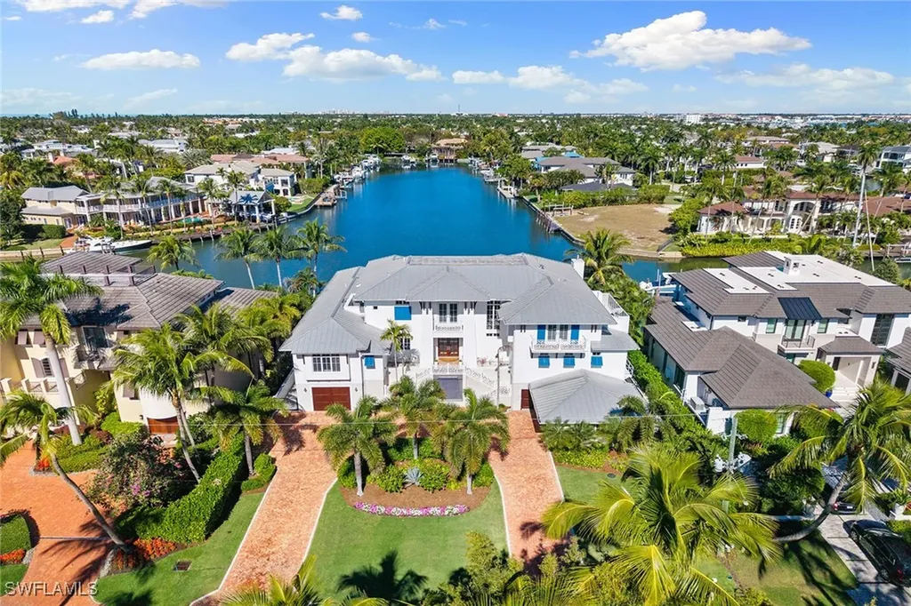 481 21st Avenue S Naples FL 34102