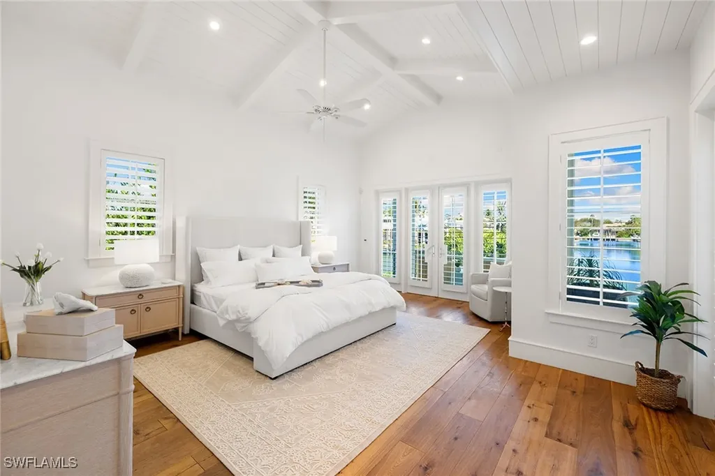 481 21st Avenue S Naples FL 34102