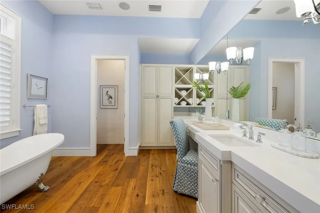 481 21st Avenue S Naples FL 34102