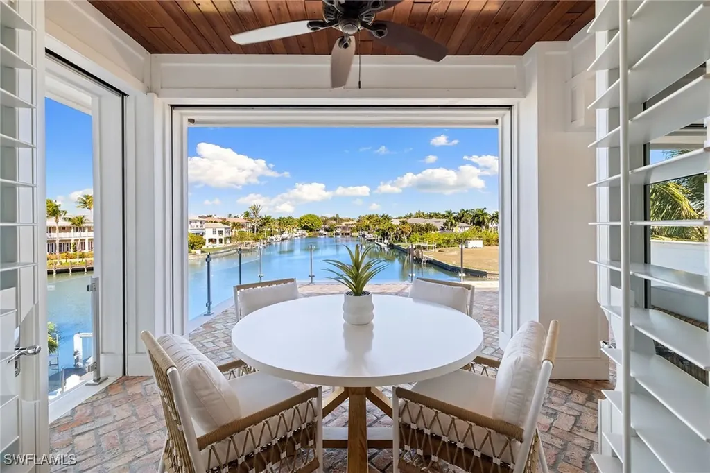 481 21st Avenue S Naples FL 34102