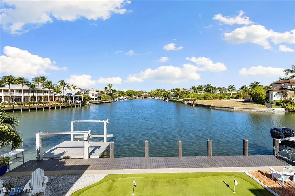 481 21st Avenue S Naples FL 34102