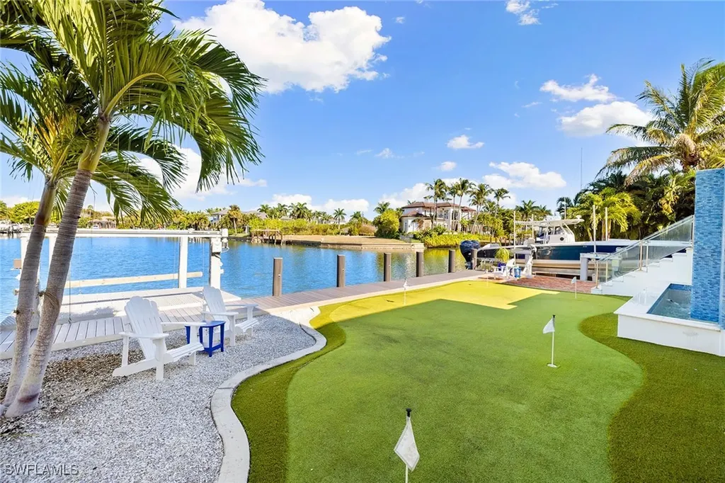 481 21st Avenue S Naples FL 34102