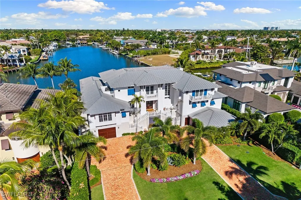 481 21st Avenue S Naples FL 34102