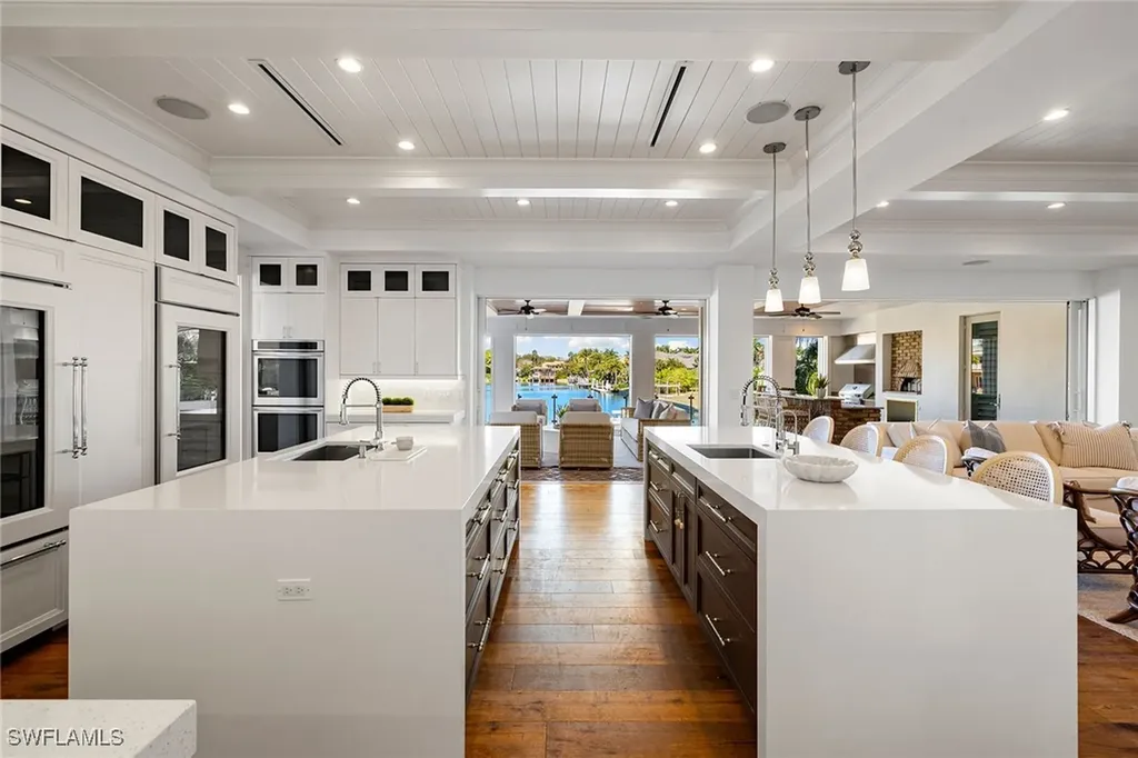 481 21st Avenue S Naples FL 34102