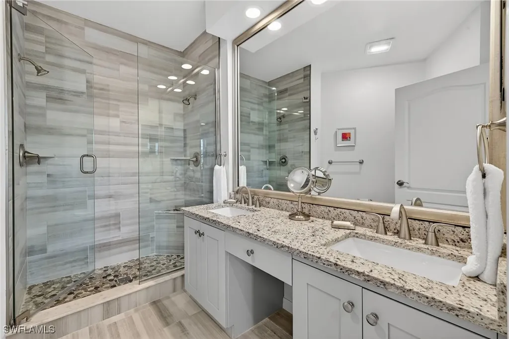 8355 Excalibur Circle Naples FL 34108