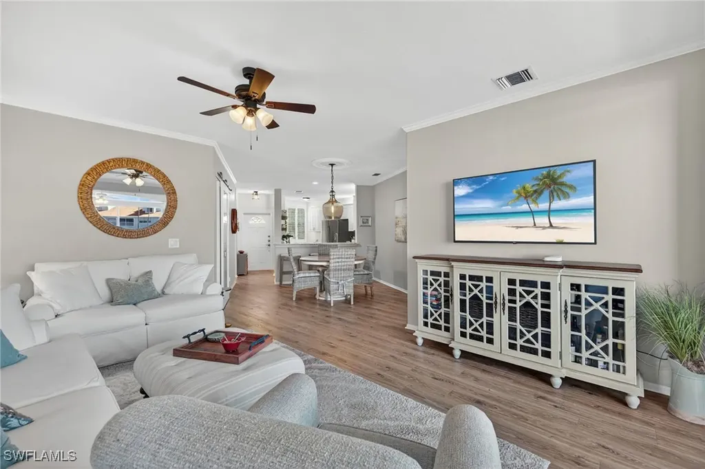 8355 Excalibur Circle Naples FL 34108