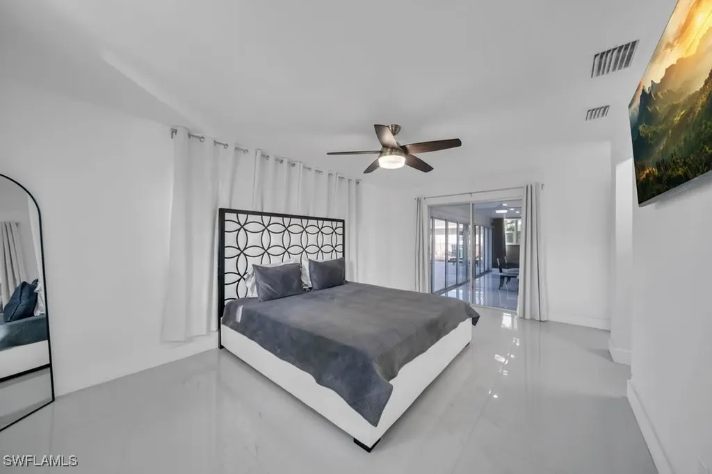 261 Bayshore Drive Cape Coral FL 33904