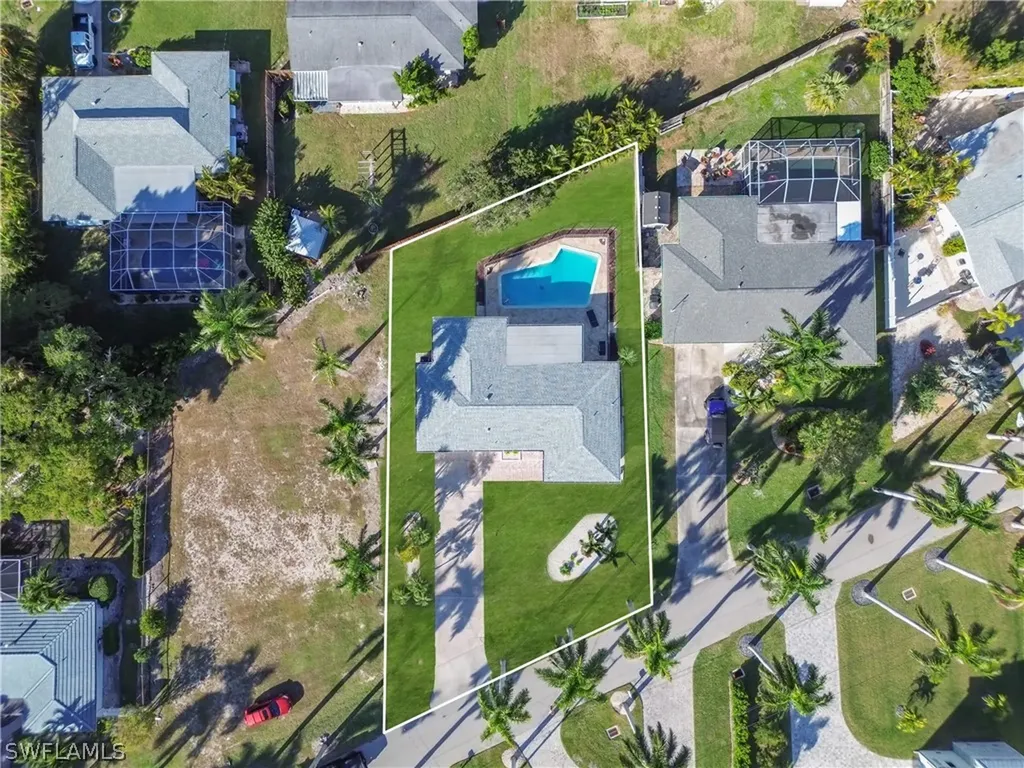261 Bayshore Drive Cape Coral FL 33904