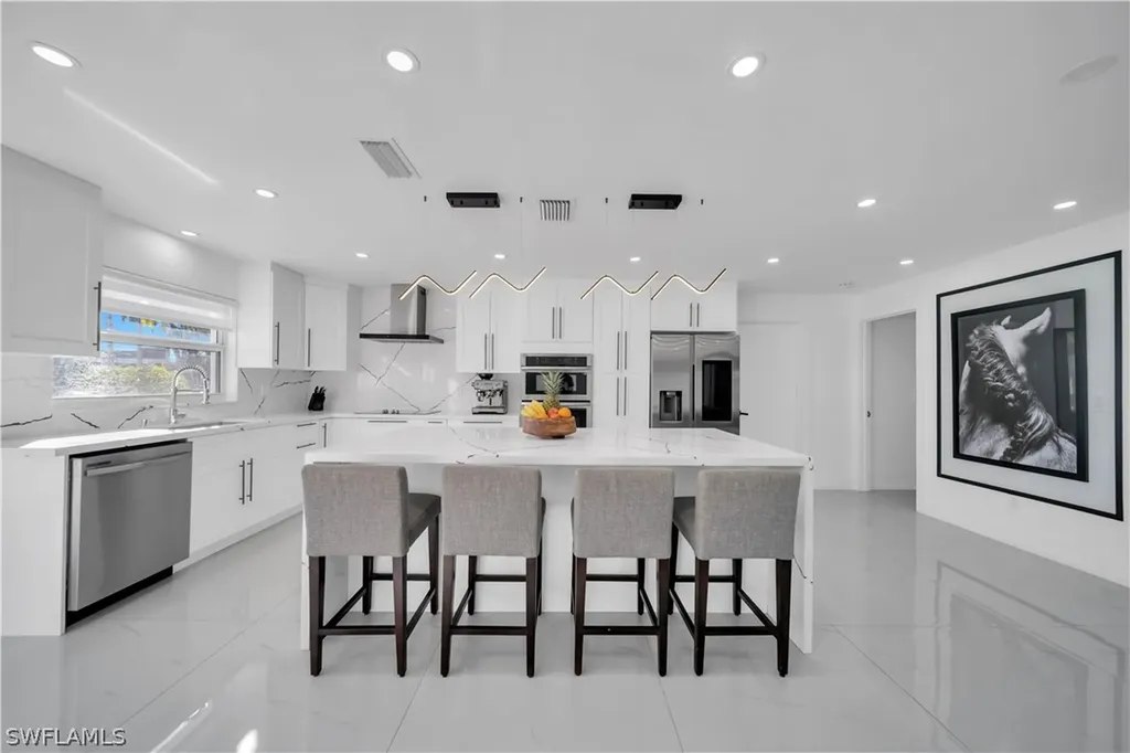261 Bayshore Drive Cape Coral FL 33904