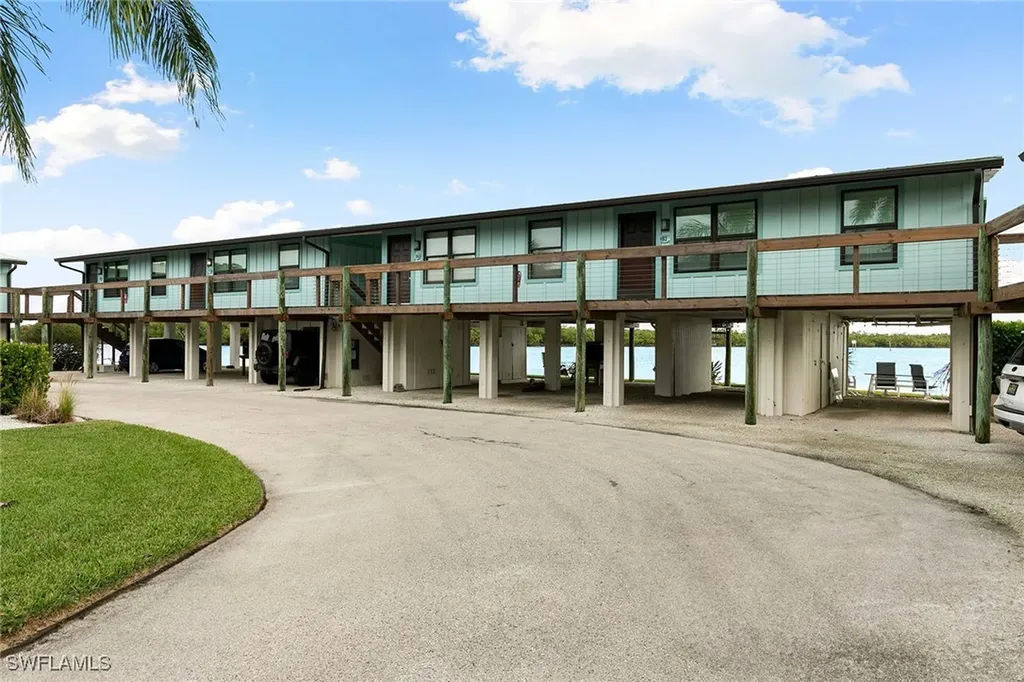 611 Palm Avenue Goodland FL 34140