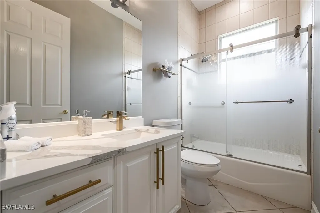 160 Logan Boulevard S Naples FL 34119