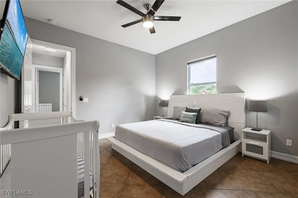 160 Logan Boulevard S Naples FL 34119