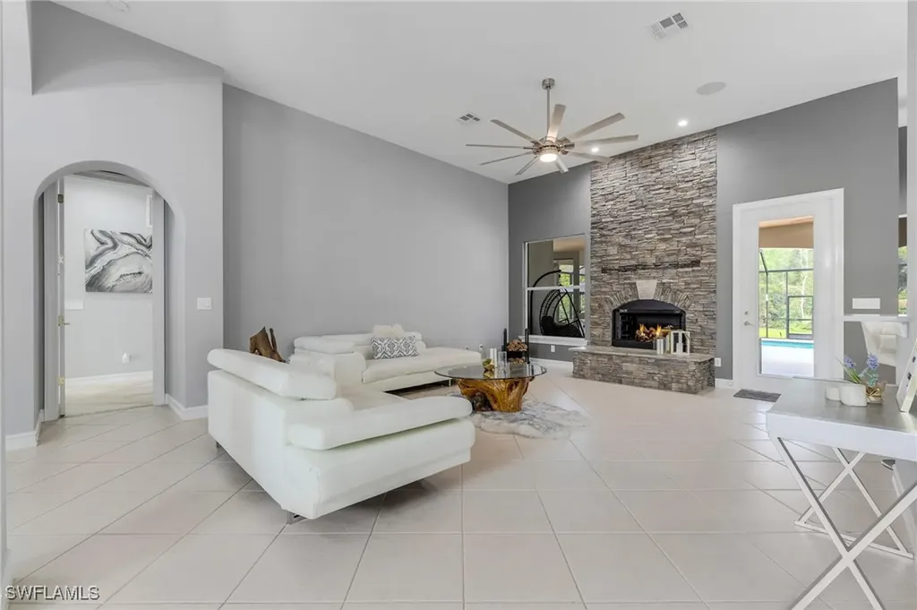 160 Logan Boulevard S Naples FL 34119