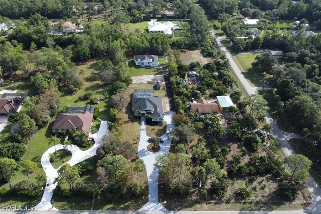 160 Logan Boulevard S Naples FL 34119