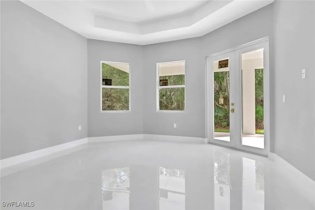 160 Logan Boulevard S Naples FL 34119