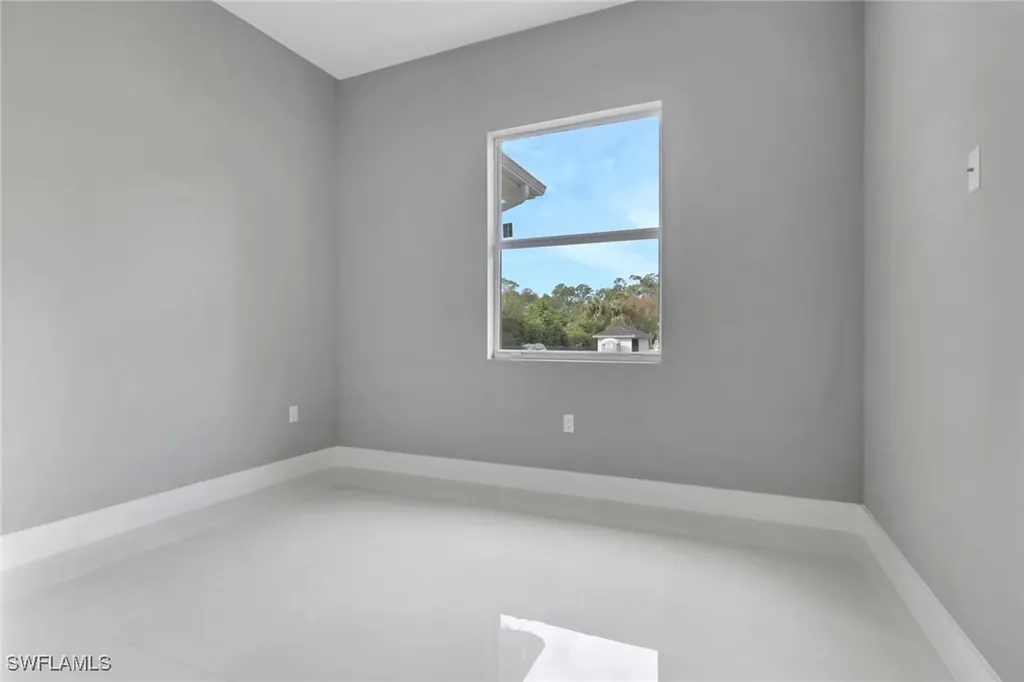 160 Logan Boulevard S Naples FL 34119