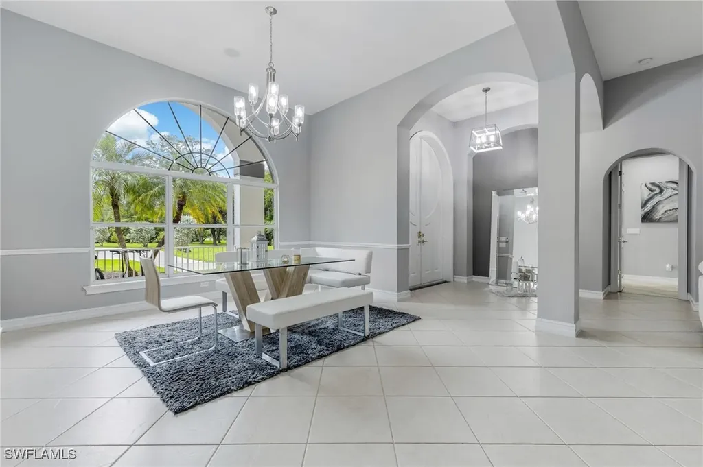 160 Logan Boulevard S Naples FL 34119