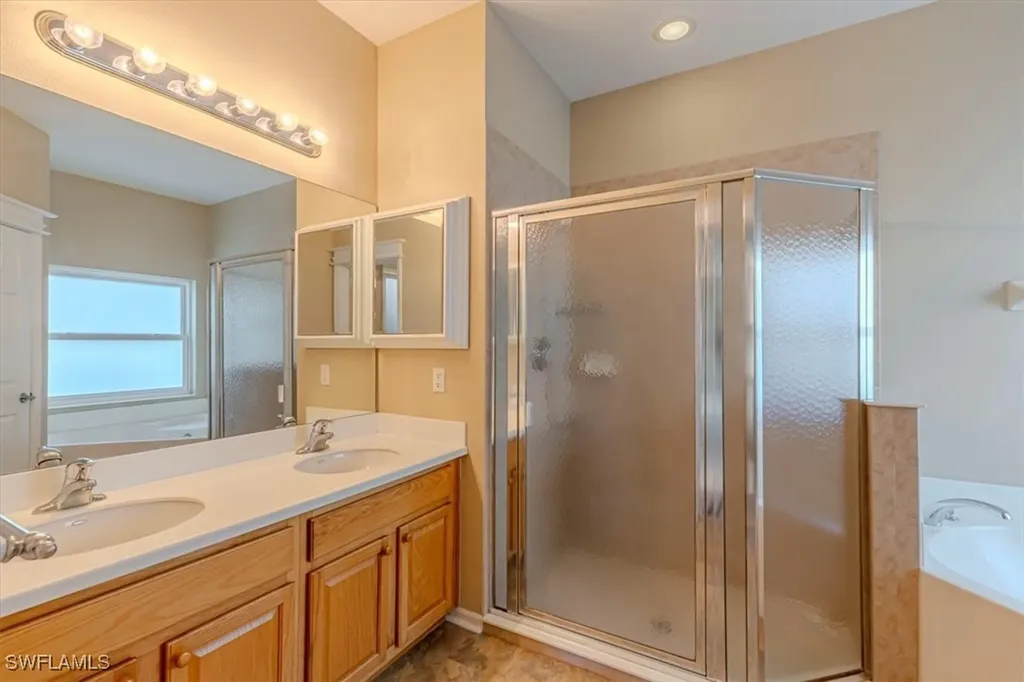 2772 Orange Grove Trail Naples FL 34120