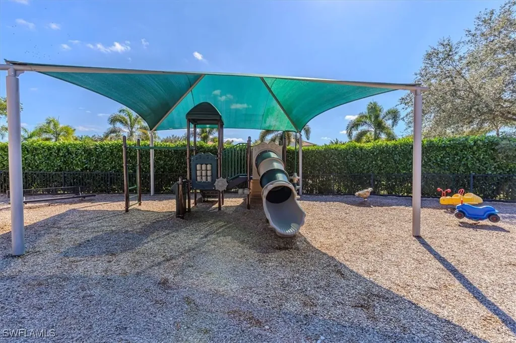 2772 Orange Grove Trail Naples FL 34120