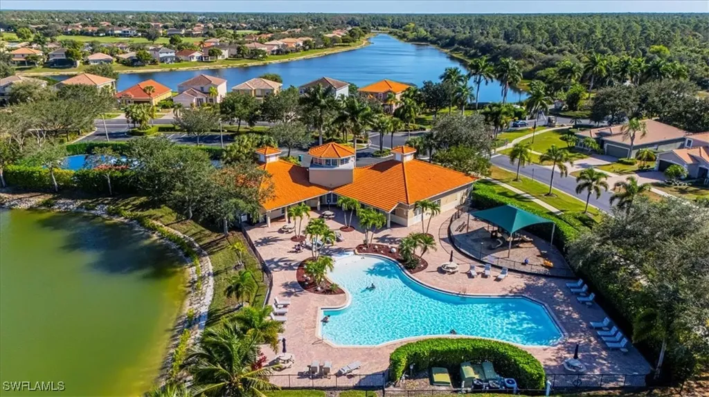 2772 Orange Grove Trail Naples FL 34120