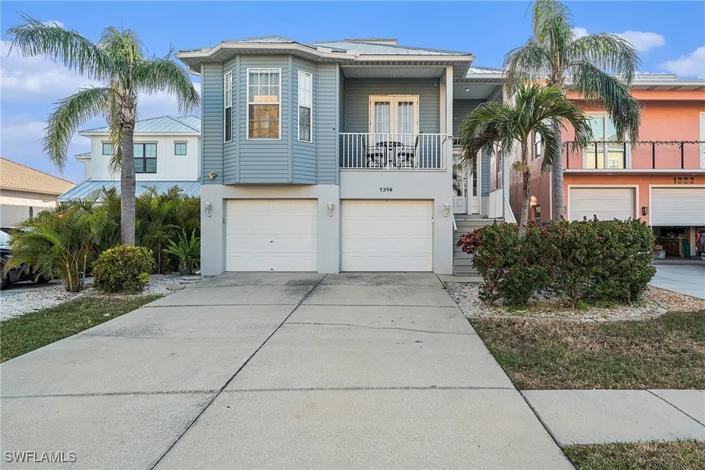 1316 Apollo Beach Boulevard S Apollo Beach FL 33572