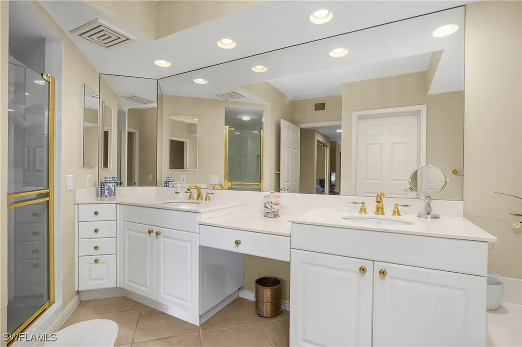 7225 Pelican Bay Boulevard Naples FL 34108