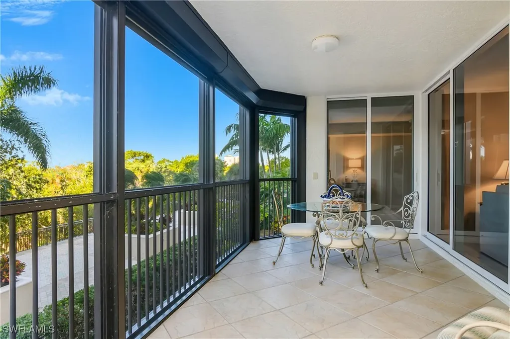 7225 Pelican Bay Boulevard Naples FL 34108