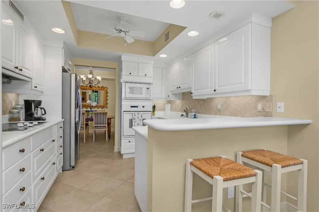 7225 Pelican Bay Boulevard Naples FL 34108