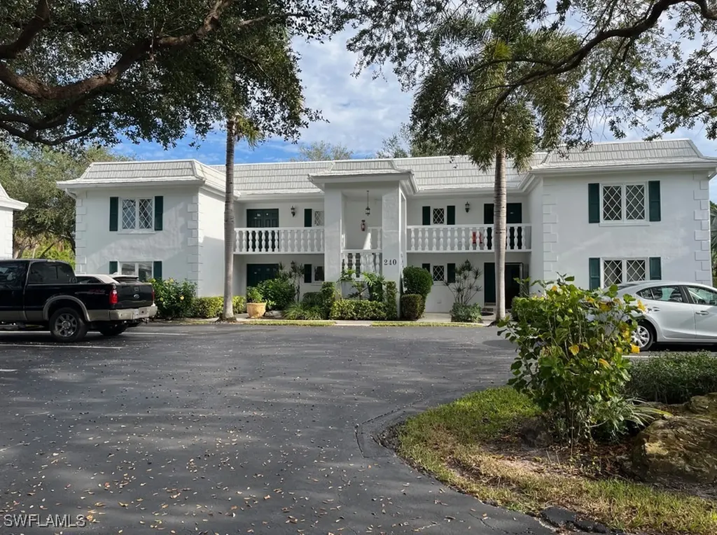 240 Palm River Boulevard Naples FL 34110