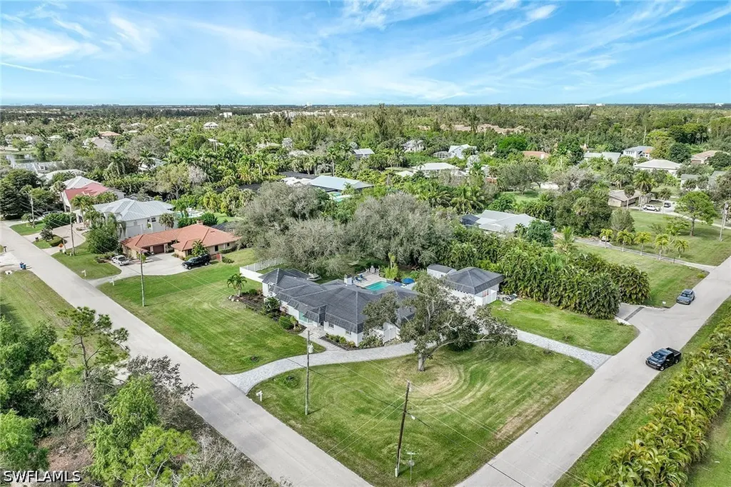 7060 Hendry Creek Drive Fort Myers FL 33908