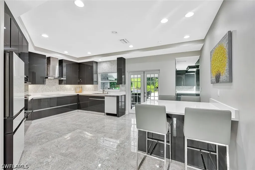 7060 Hendry Creek Drive Fort Myers FL 33908