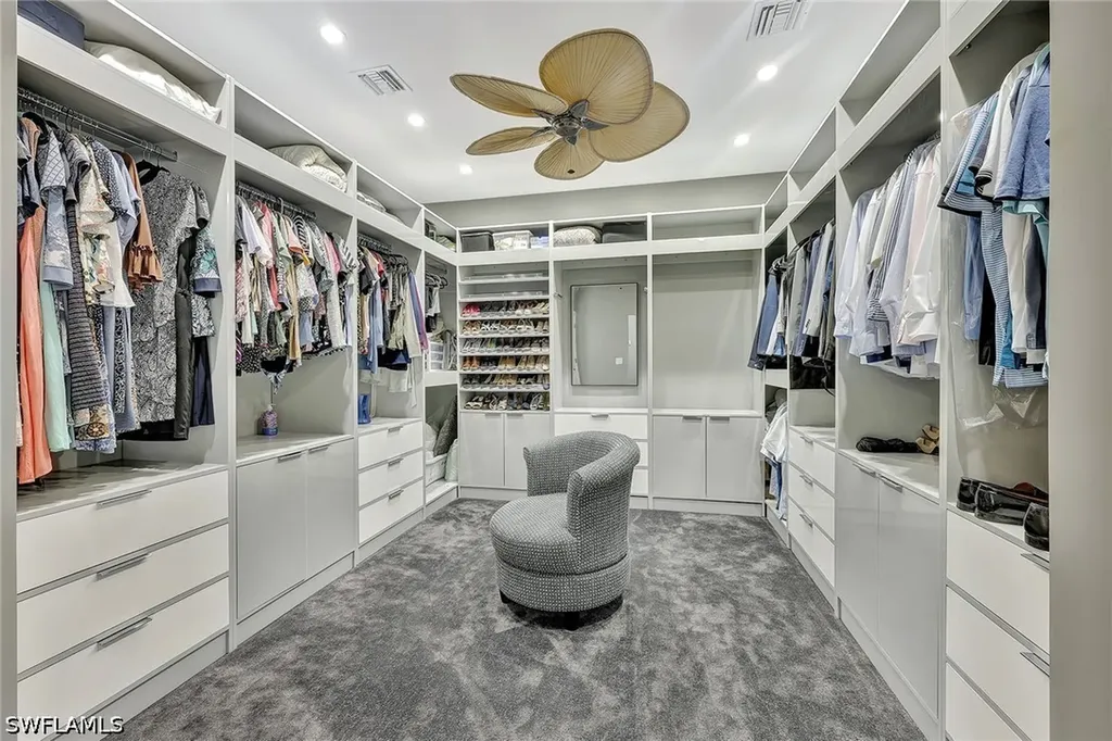 7060 Hendry Creek Drive Fort Myers FL 33908