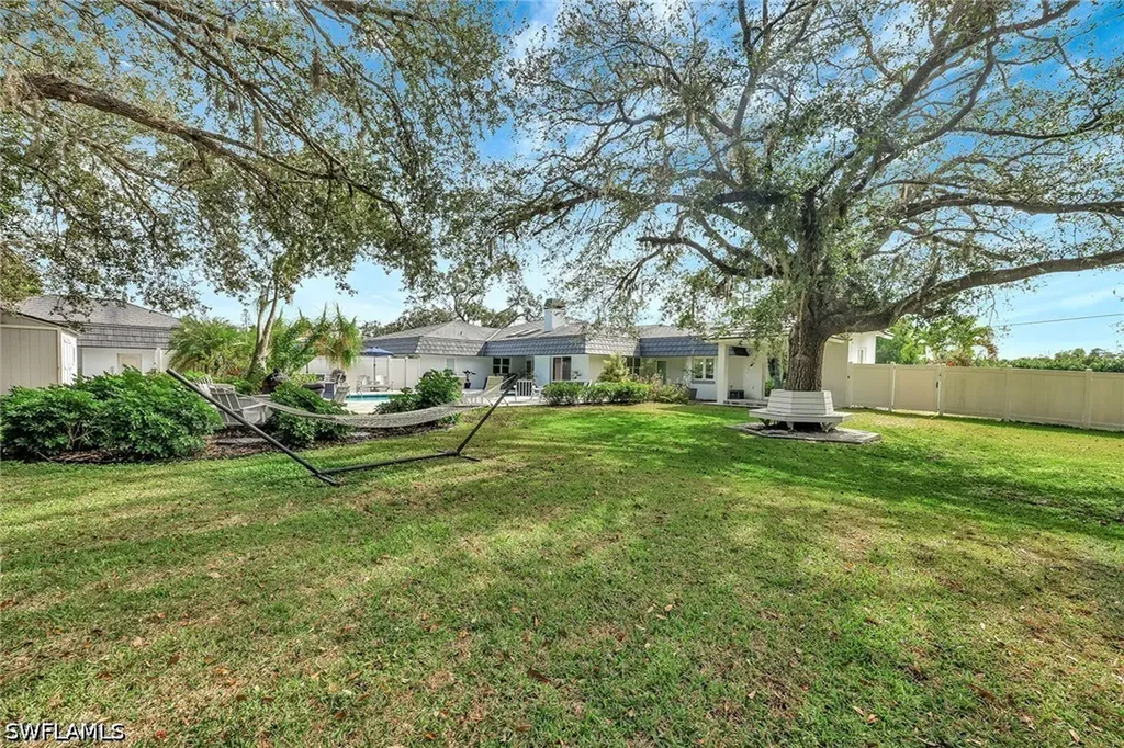 7060 Hendry Creek Drive Fort Myers FL 33908