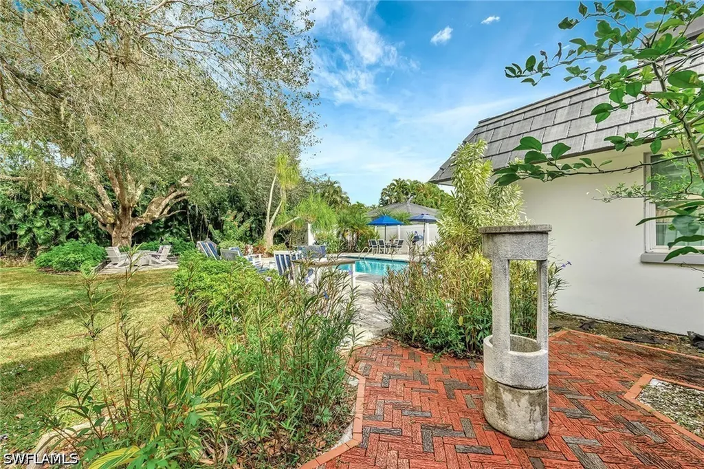 7060 Hendry Creek Drive Fort Myers FL 33908