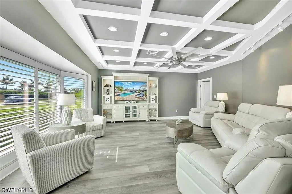 7060 Hendry Creek Drive Fort Myers FL 33908