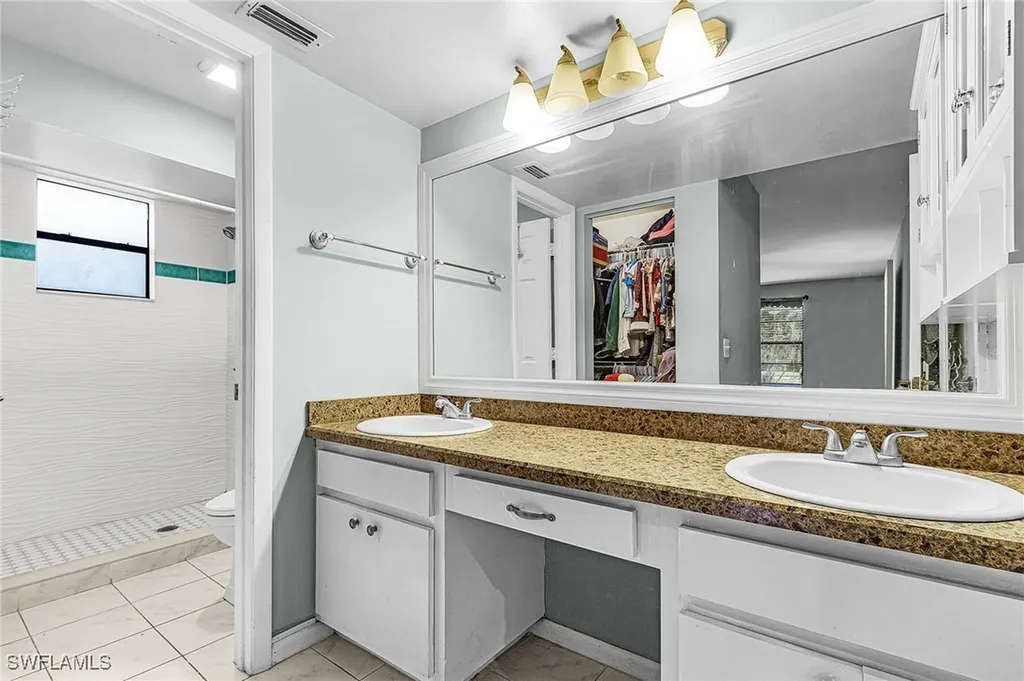 205 NW 14th Street Cape Coral FL 33993