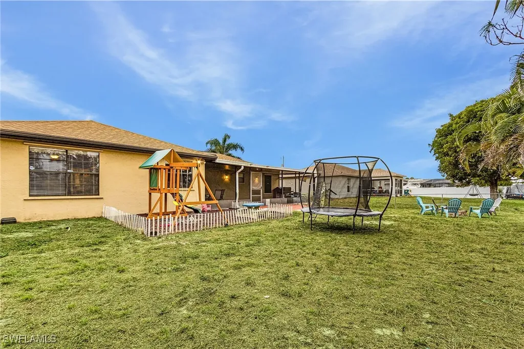 205 NW 14th Street Cape Coral FL 33993