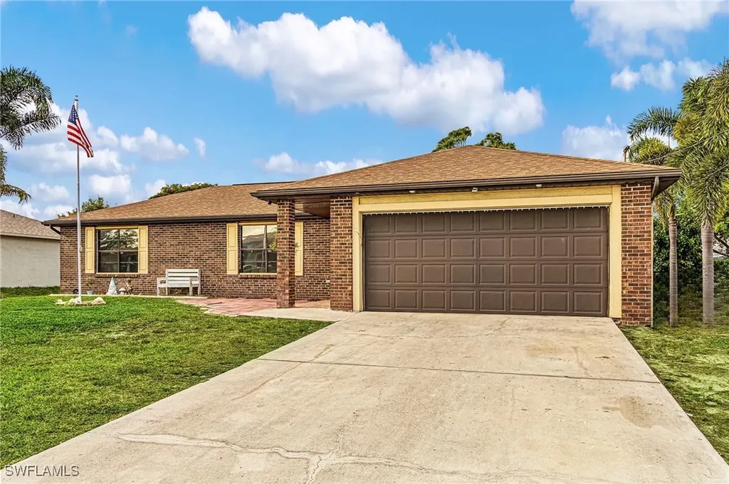 205 NW 14th Street Cape Coral FL 33993