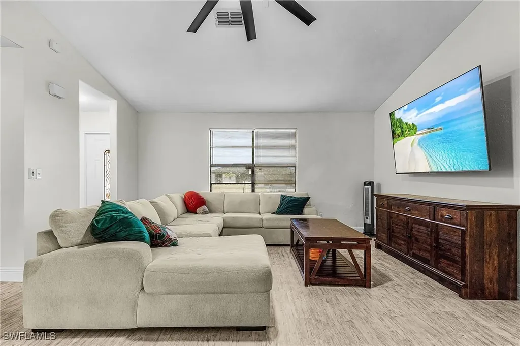 205 NW 14th Street Cape Coral FL 33993